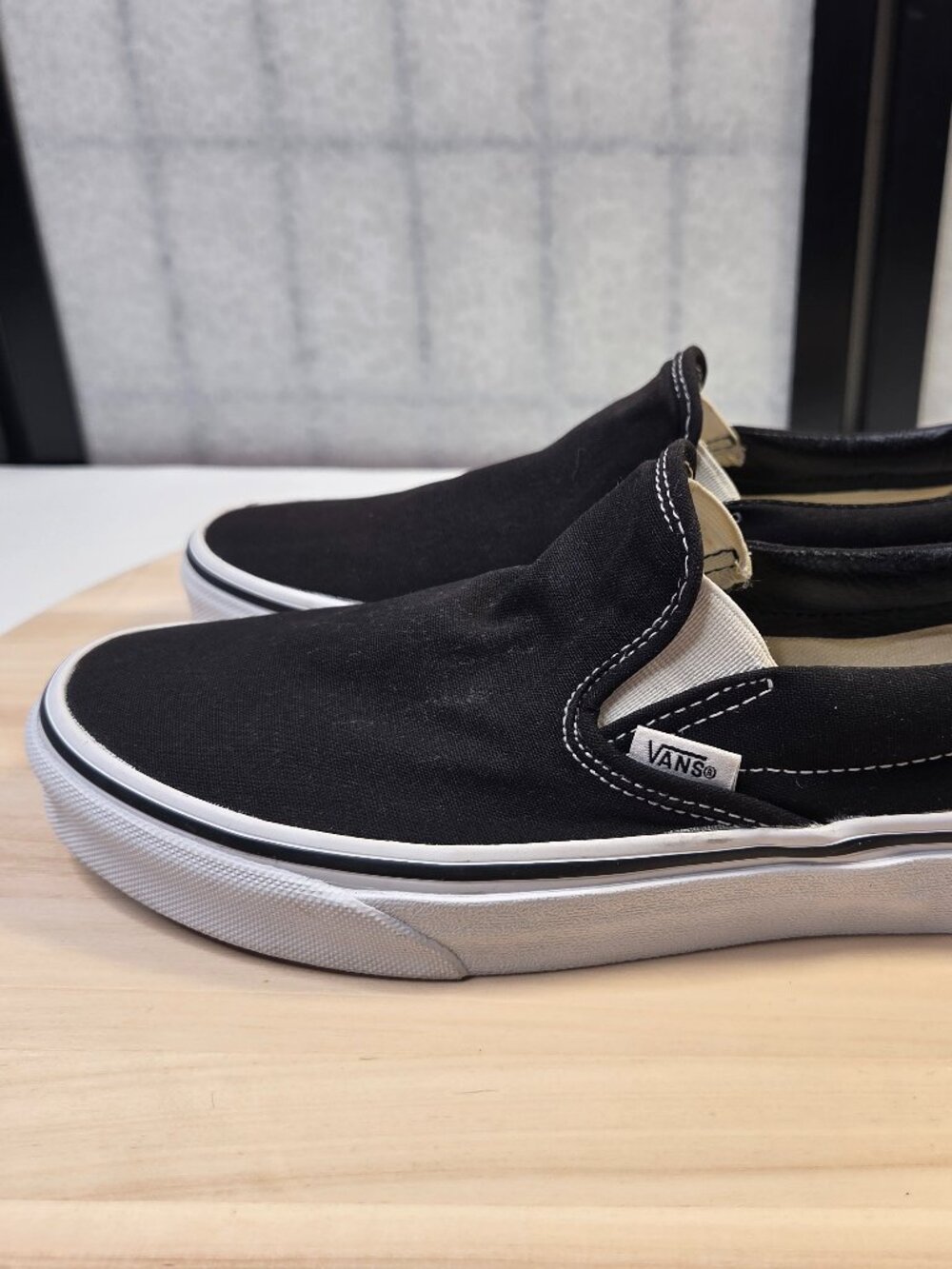 Vans Black & White Classic Slip on Skate Shoes Sneakers US Men 7.5 / Women 9 - Picture 6 of 12